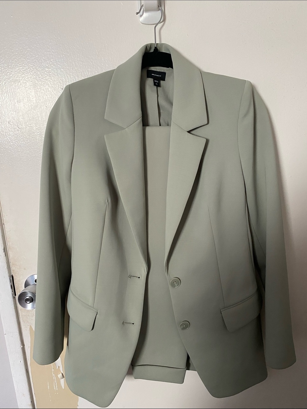 Express Sage Green Slim Ankle Pants, shorts and jacket 3 piece set